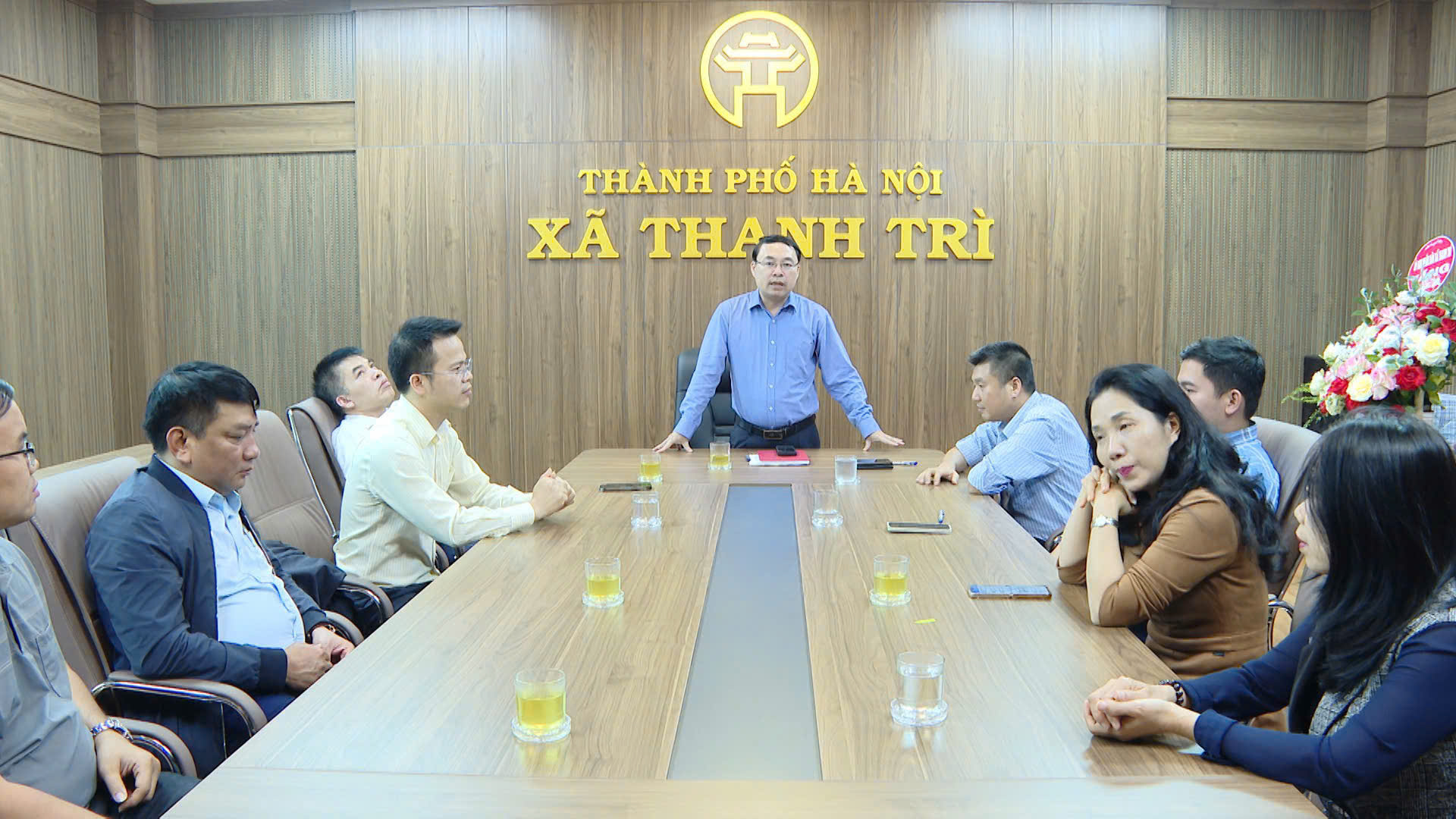 Quang cảnh buổi làm việc