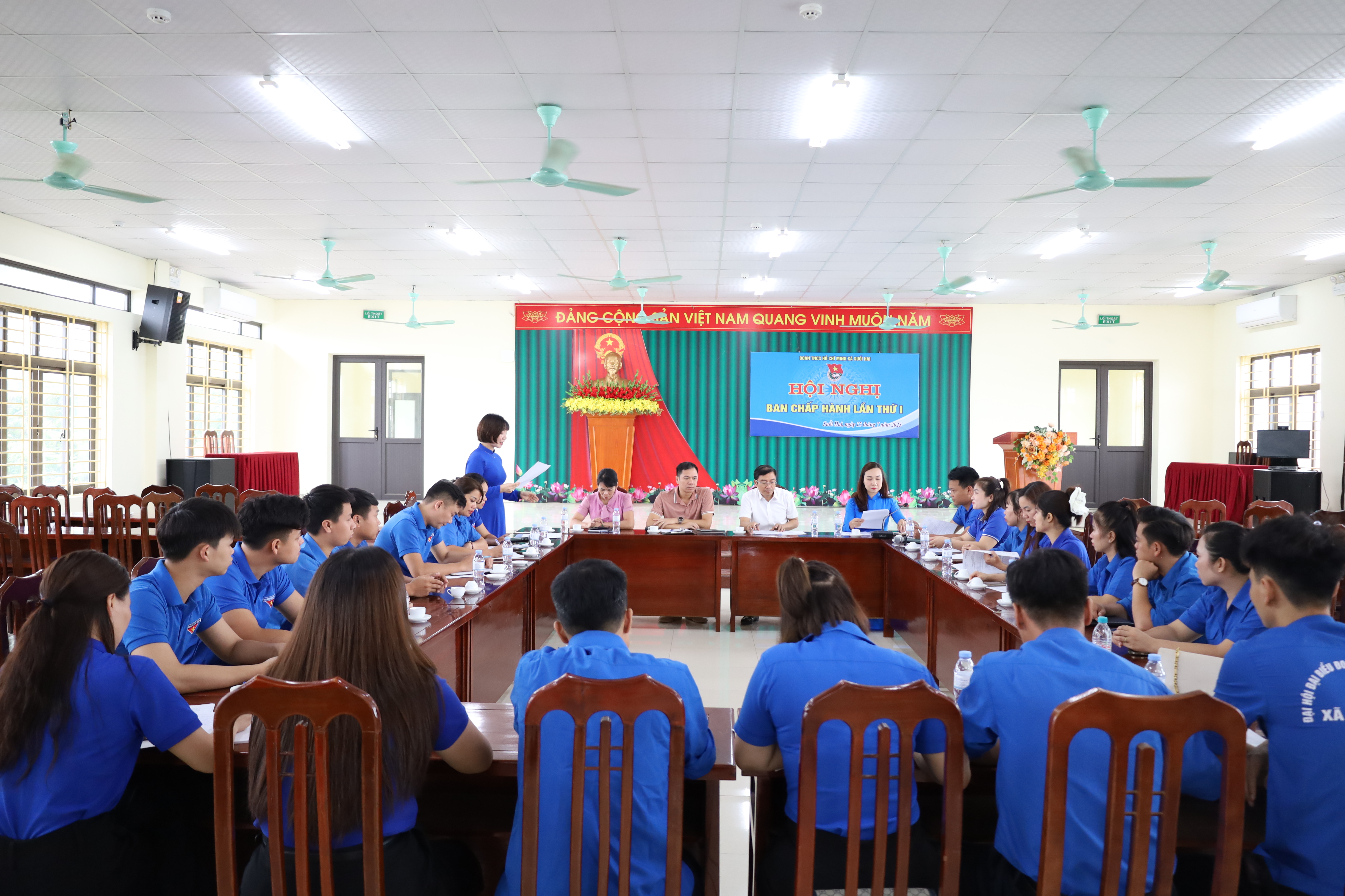 Quang cảnh hội nghị