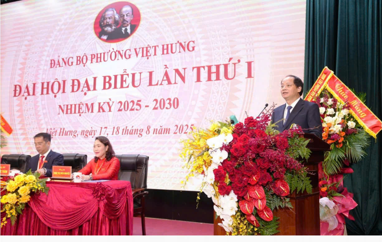 Đồng chí Nguyễn Doãn Toản - Ủy viên Ban Thường vụ Thành ủy, Trưởng Ban Tuyên giáo và Dân vận Thành ủy phát biểu chỉ đạo tại Đại hội.