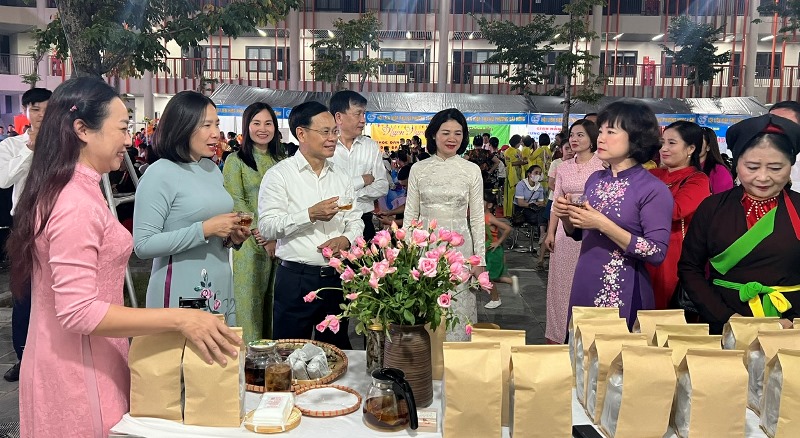 Phụ nữ Long Biên tổ chức nhiều hoạt động chào mừng 70 năm Giải phóng Thủ đô