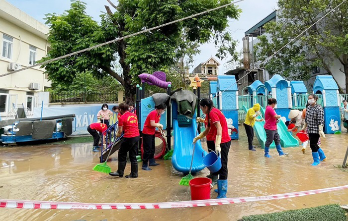 Nhiều trường học tại thành phố Hà Nội vẫn đóng cửa sau bão số 3, huyện Chương Mỹ chịu ảnh hưởng nặng nề nhất