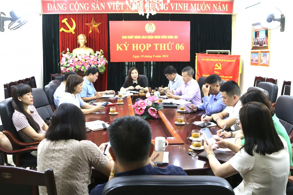 Liên đoàn Lao động quận Hoàn Kiếm: Đẩy mạnh công tác chăm lo đời sống người lao động và hoàn thành nhiệm vụ 9 tháng đầu năm 2024