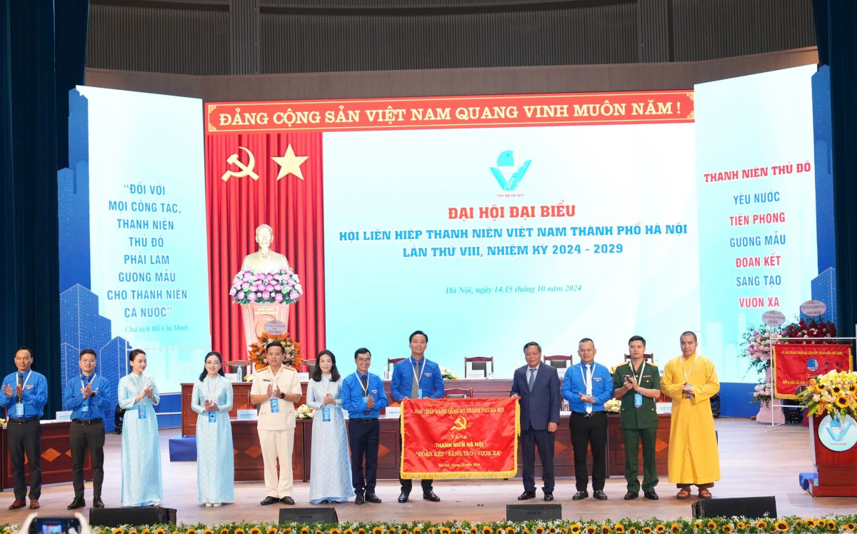 Xây dựng hình mẫu thanh niên Thủ đô thời đại mới phát triển toàn diện