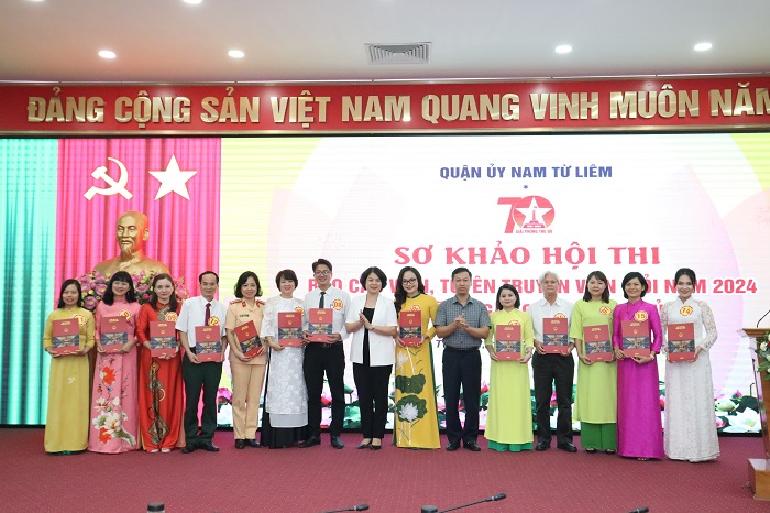 Quận Nam Từ Liêm lựa chọn 6 thí sinh xuất sắc tham dự chung khảo Hội thi Báo cáo viên, Tuyên truyền viên giỏi năm 2024