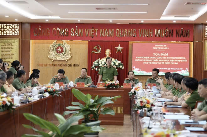 Tọa đàm Cụm thi đua số 1 Bộ Công an: Nâng cao hiệu quả tổ chức cán bộ và phòng chống tội phạm