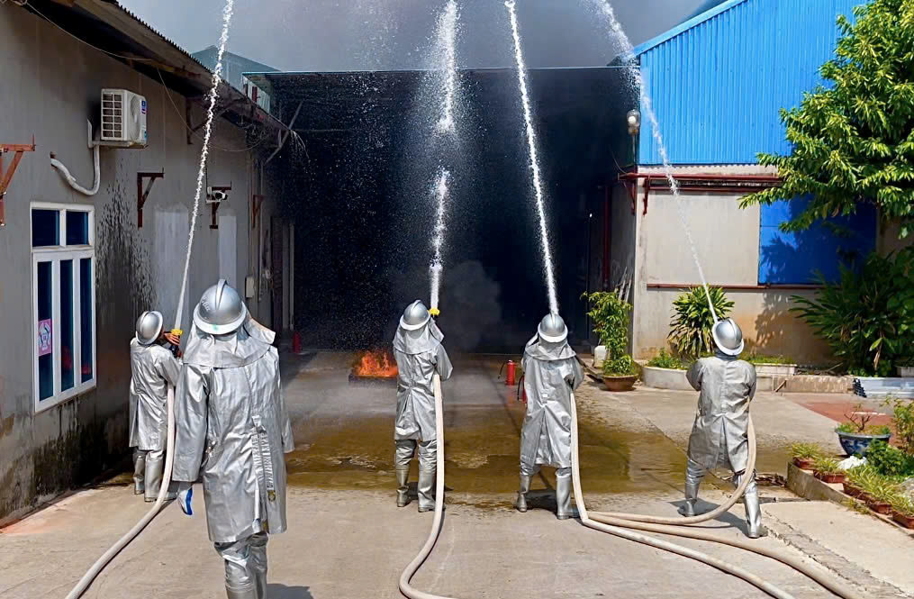 Huyện Mỹ Đức: Tổ chức diễn tập phương án phòng cháy chữa cháy và cứu nạn cứu hộ tại làng nghề xã Phùng Xá