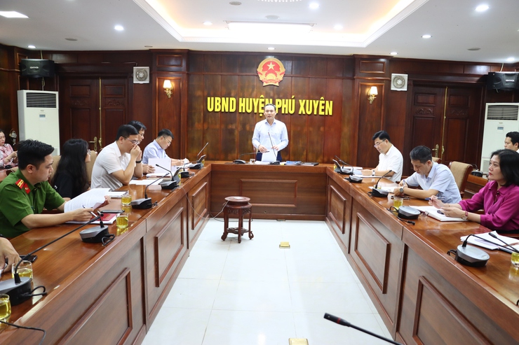 Huyện Phú Xuyên đẩy mạnh cải cách hành chính và chuyển đổi số, hướng tới nâng cao hiệu quả phục vụ người dân