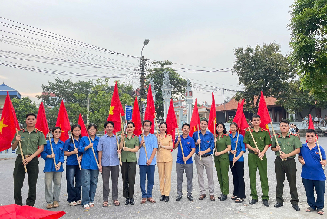 Ra mắt mô hình “Đường cờ Tổ quốc”: Khơi dậy niềm tự hào dân tộc tại Ba Vì