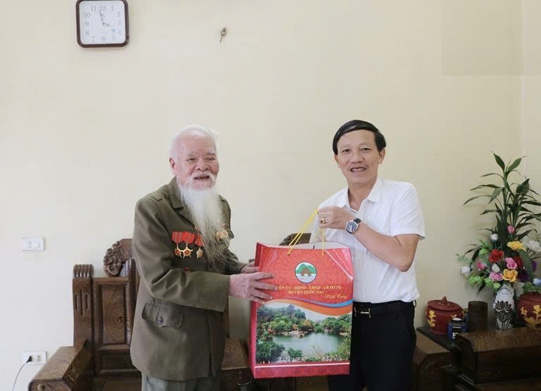 Huyện Quốc Oại: Tri ân sâu sắc những người con ưu tú của đất nước