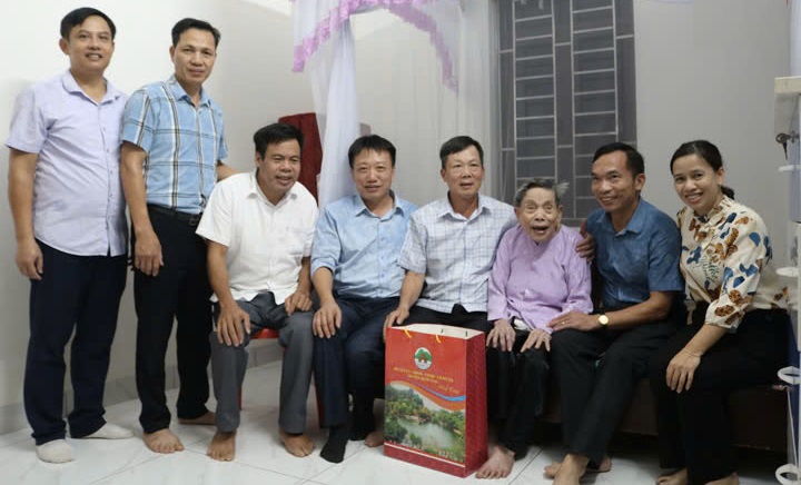 Tri ân sâu sắc những công lao to lớn của các mẹ Việt Nam Anh hùng