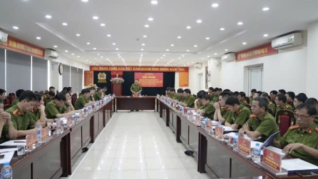 Nâng cao năng lực phòng cháy chữa cháy và cứu nạn cứu hộ: Tăng cường năng lực và giải pháp đột phá