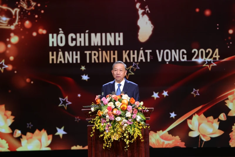 Đưa việc học và làm theo Bác Hồ trở thành nhu cầu văn hoá tự thân của mỗi người