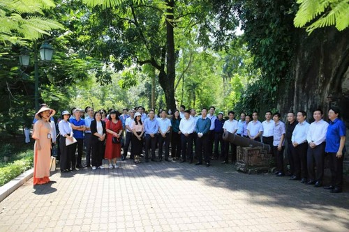 Đẩy mạnh phát triển du lịch bên vững: Tập huấn nâng cao kỹ năng và ý thức cộng đồng