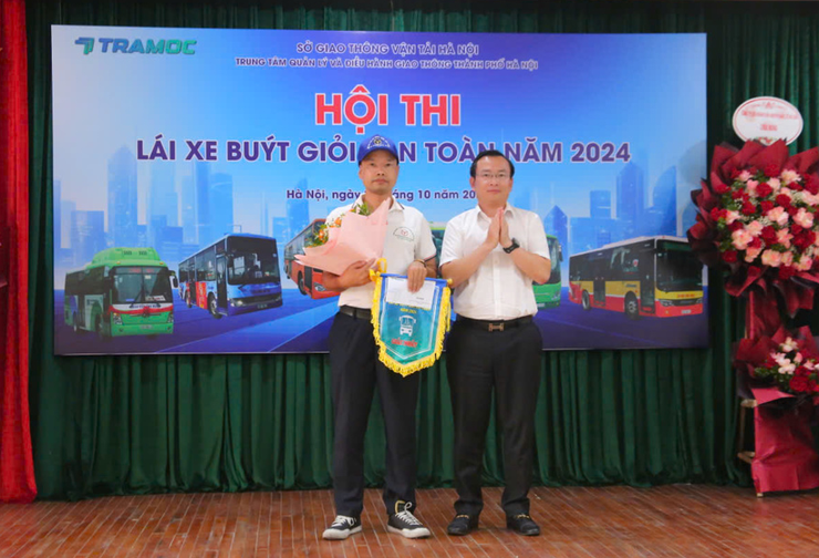 Sôi nổi hội thi "Lái xe buýt giỏi, an toàn năm 2024", nhiều tay lái xuất sắc gây chú ý