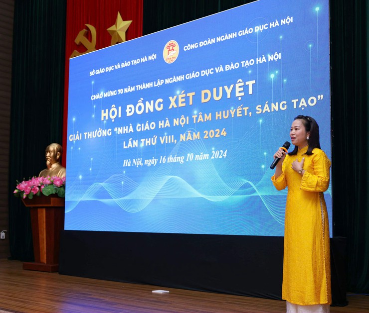 Tôn vinh những người thầy tận tâm tại chung khảo “Nhà giáo Hà Nội tâm huyết, sáng tạo”