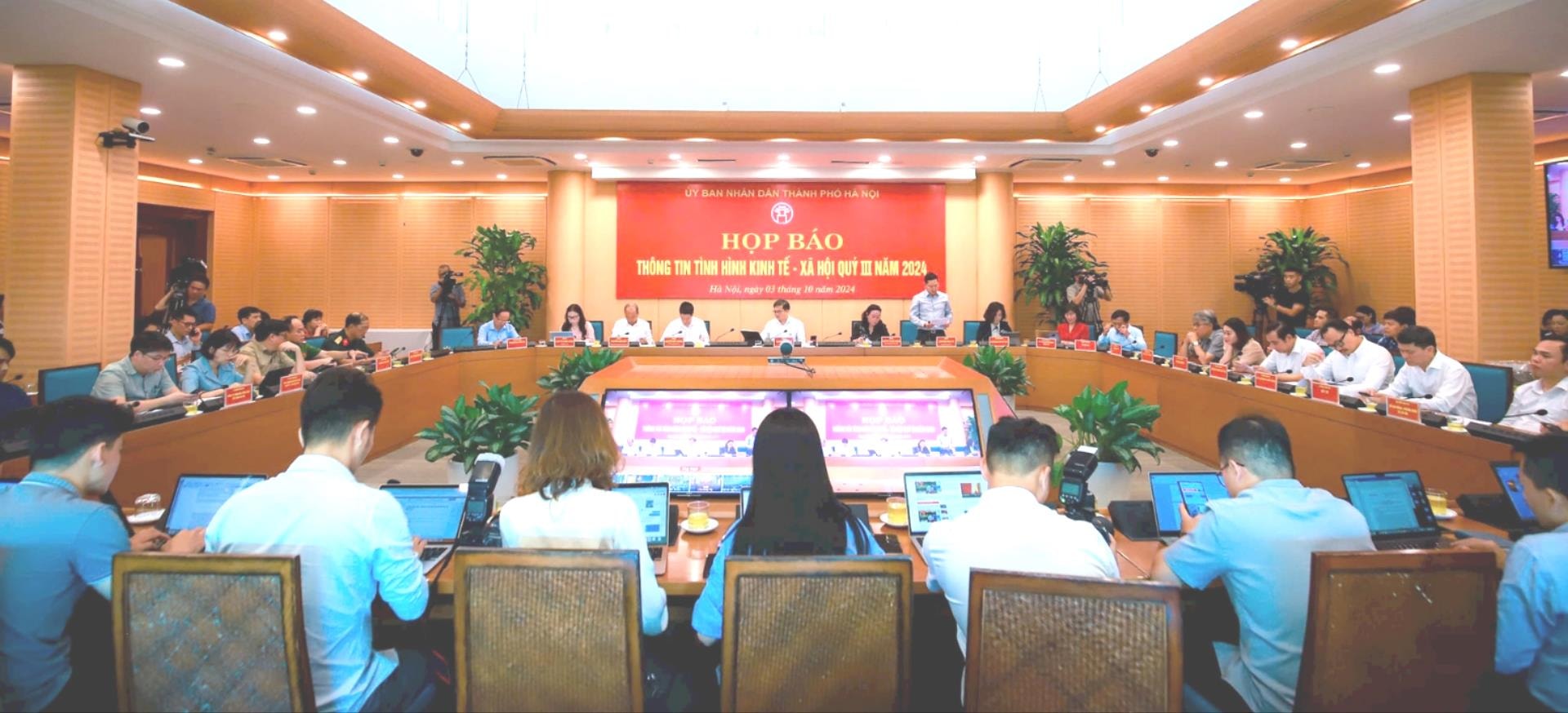 Họp báo thông tin về tình hình kinh tế - xã hội quý III năm 2024
