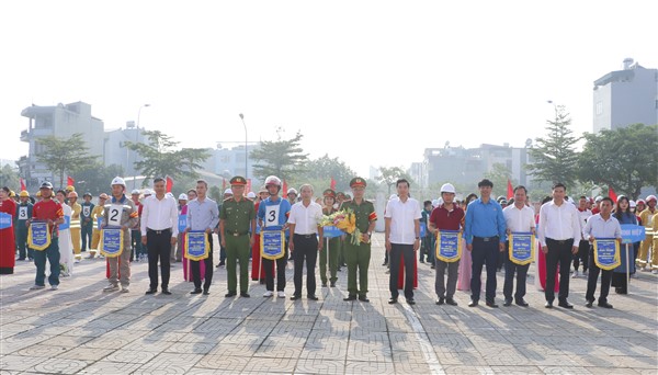 Hội thao nghiệp vụ chữa cháy, cứu nạn, cứu hộ trong công nhân, viên chức, lao động huyện Gia Lâm: Nâng cao nghiệp vụ công tác phòng cháy chữa cháy toàn diện