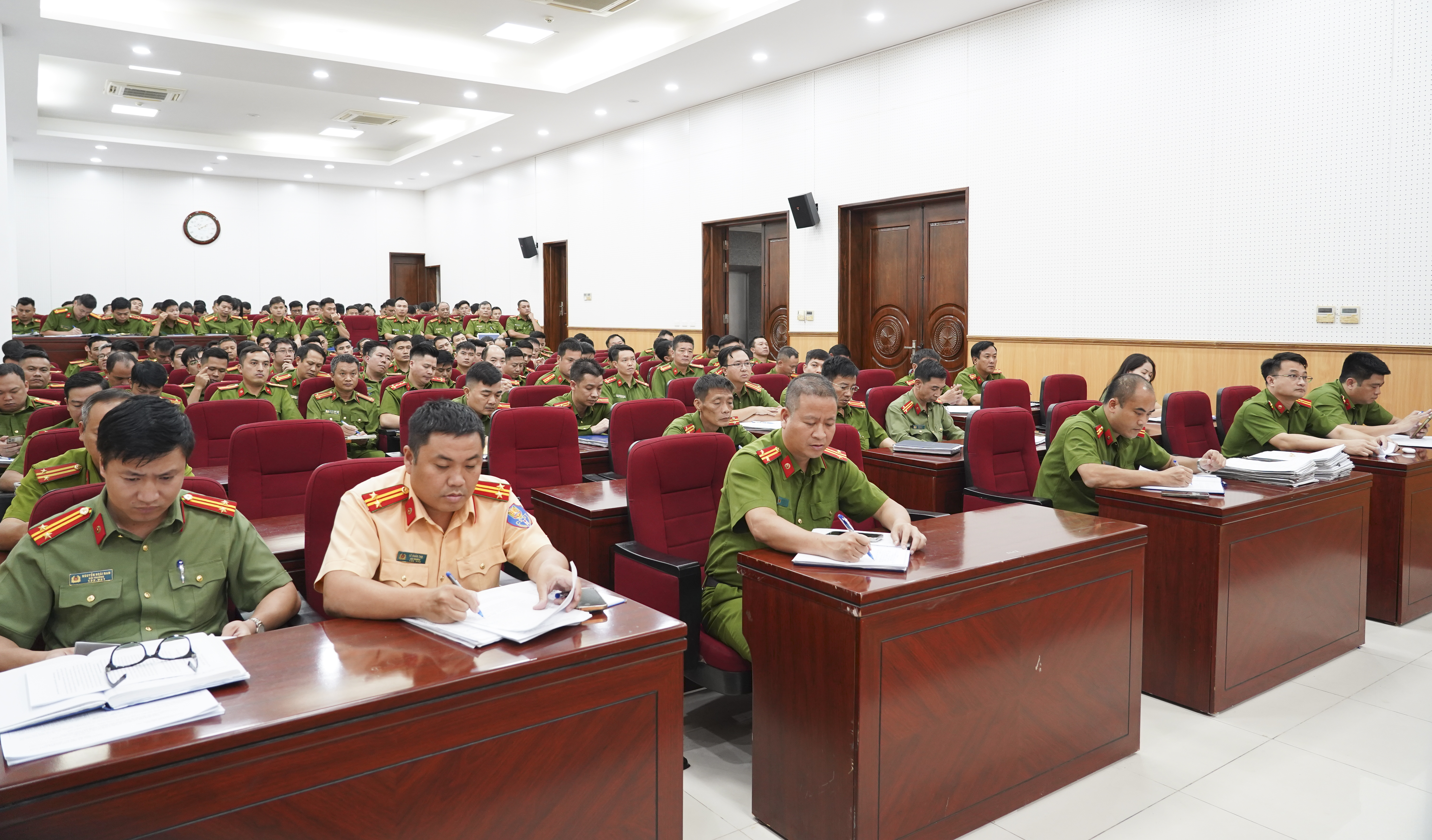 Đối thoại thẳng thắn, tìm giải pháp hiệu quả: Công an huyện Thường Tín tăng cường đảm bảo an ninh cơ sở