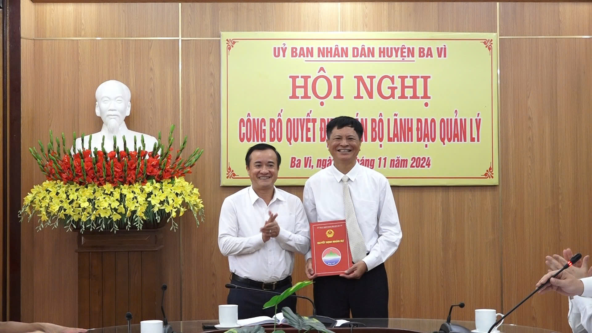 Huyện Ba Vì bổ nhiệm lãnh đạo y tế mới: Tiếp nối trách nhiệm vì sức khỏe cộng đồng