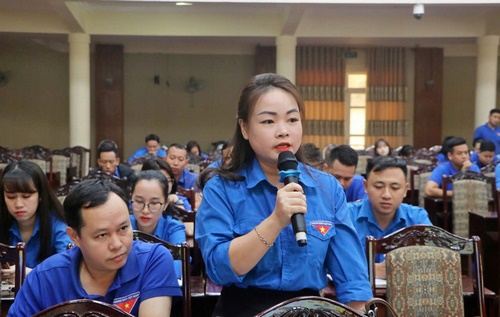 Đối thoại cùng thanh niên: Lãnh đạo thị xã Sơn Tây lắng nghe ý kiến, xây dựng tương lai