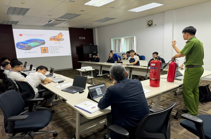 Nâng cao kỹ năng phòng cháy chữa cháy và cứu nạn cứu hộ: Giải pháp ứng phó hiệu quả với nguy cơ cháy nổ