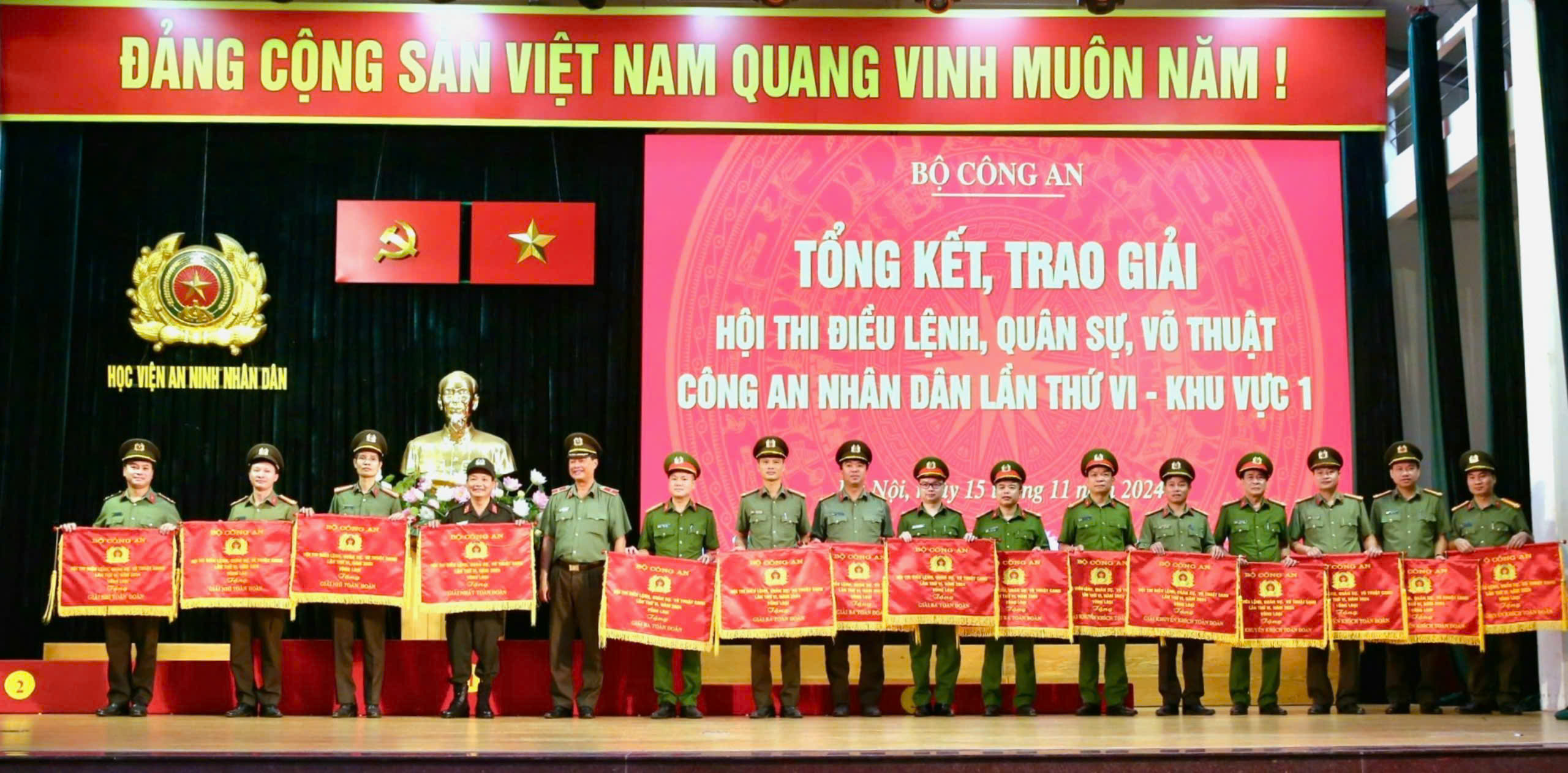 Đội tuyển Công an thành phố Hà Nội toả sáng tại Hội thi Điều lệnh, quân sự, võ thuật Công an nhân dân lần thứ VI - Khu vực I 