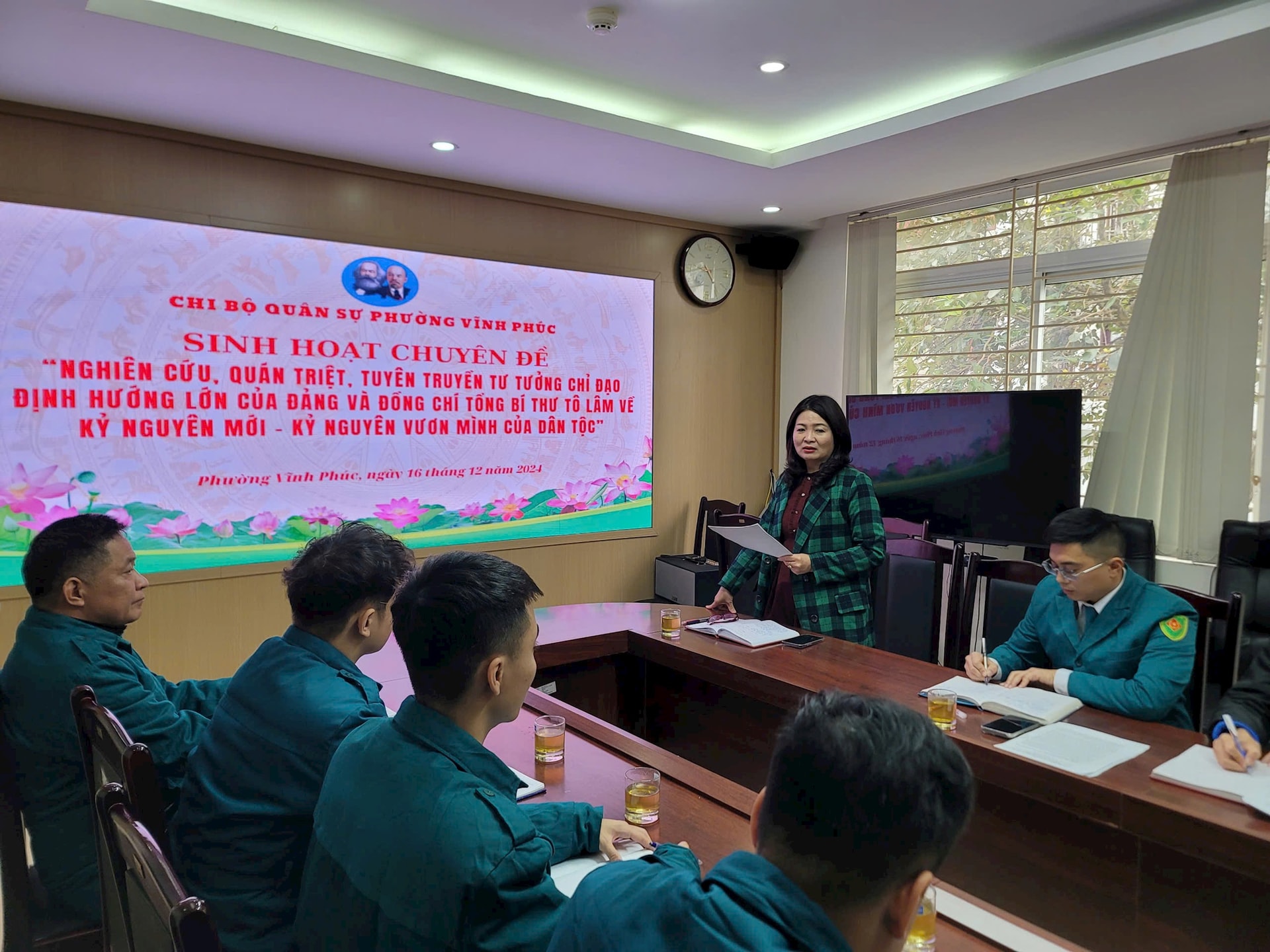 Khơi dậy niềm tự hào, tin tưởng vào sự lãnh đạo của Đảng