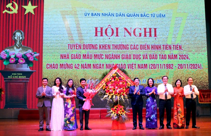 Ngành Giáo dục và Đào tạo quận Bắc Từ Liêm: Thành tựu nổi bật và khát vọng đổi mới trong thời kỳ chuyển đổi số
