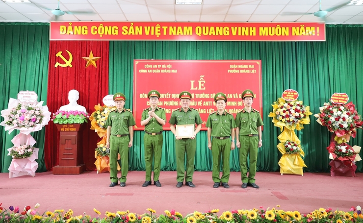 Quận Hoàng Mai triển khai thí điểm mô hình Công an phường kiểu mẫu: Gắn an ninh trật tự với văn minh đô thị