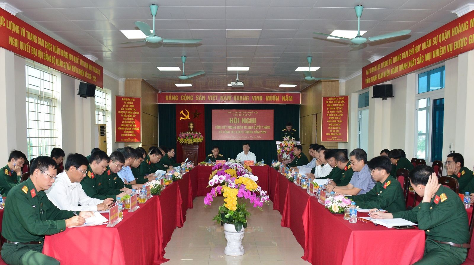 Khối thi đua số 1 Bộ Tư lệnh Thủ đô Hà Nội: Nỗ lực đổi mới, thúc đẩy phong trào thi đua quyết thắng năm 2024