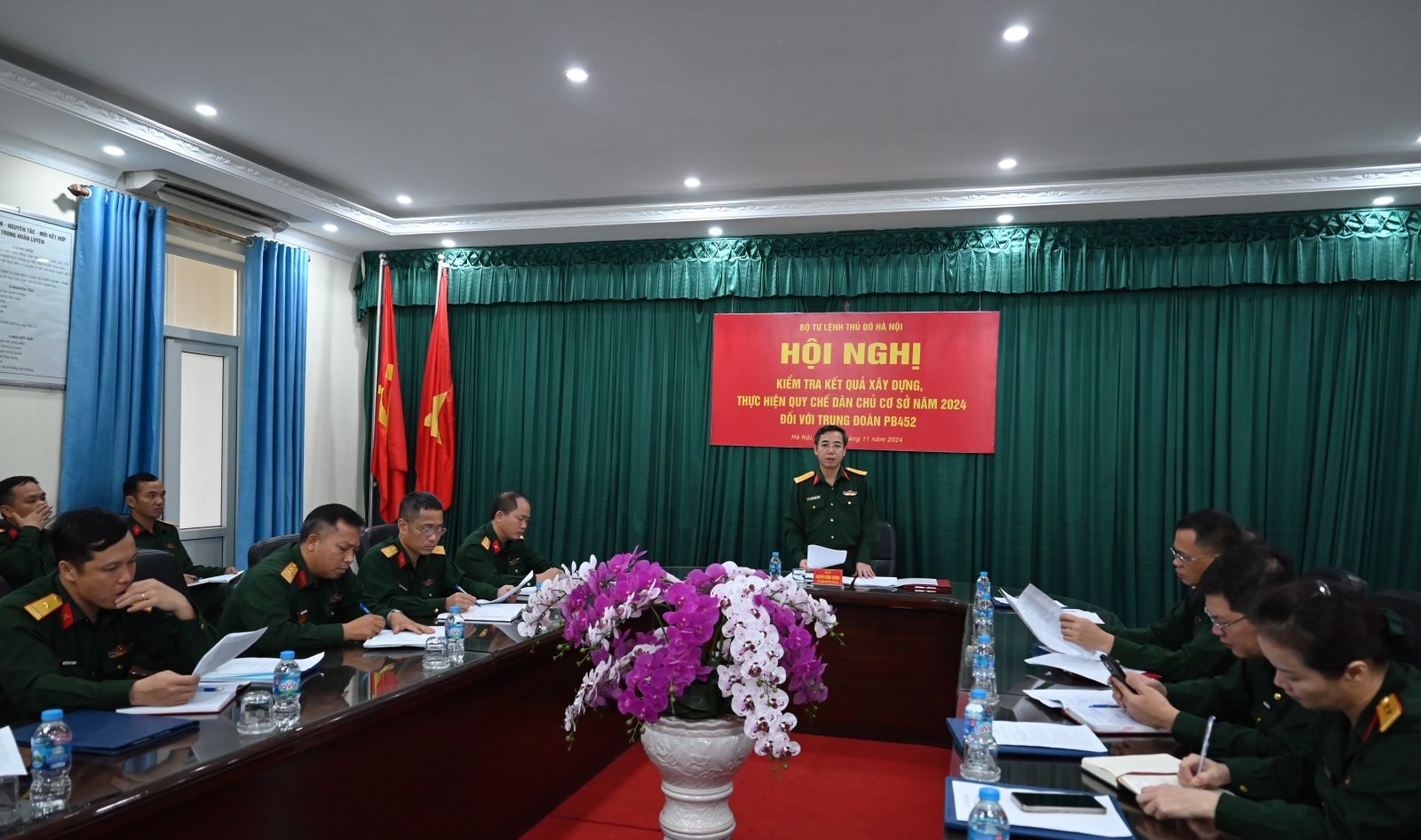 Kiểm tra thực hiện QCDCCS tại Ban CHQS quận Hai Bà Trưng