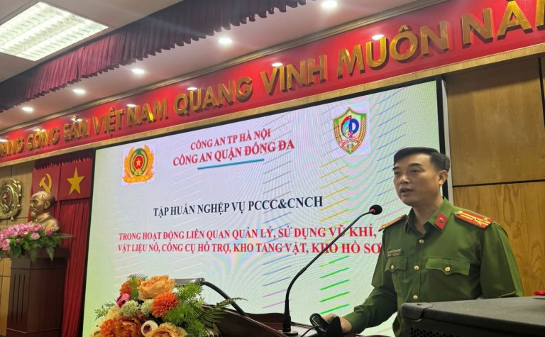 Nâng cao nghiệp vụ phòng cháy chữa cháy cho lực lượng Công an quận Đống Đa