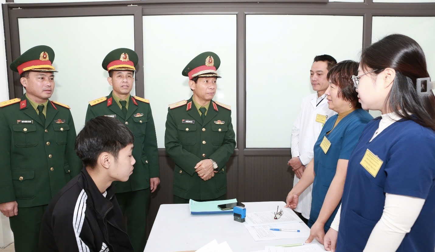 Kiểm tra công tác khám tuyển nghĩa vụ quân sự năm 2025: Chuẩn mực, công bằng và minh bạch