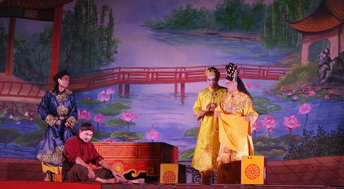 Vở tuồng hài "Phương thuốc thần kỳ": Nét độc đáo văn hoá truyền thống góp phần làm sống dậy di sản dân tộc