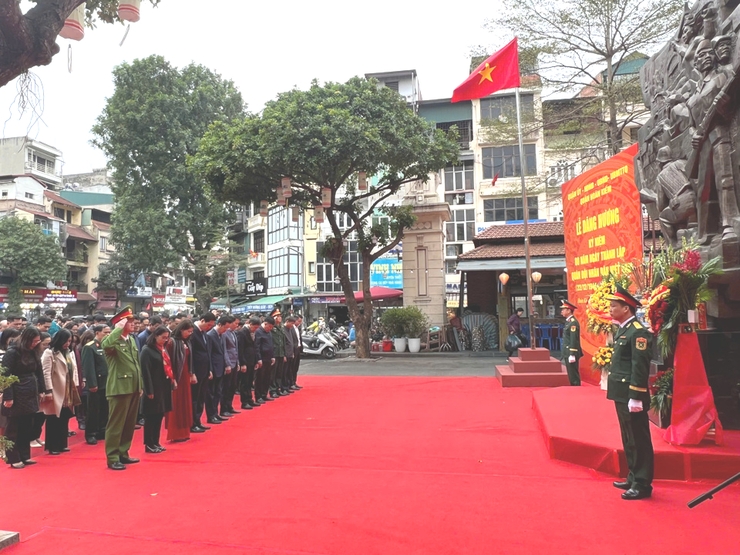 Quận Hoàn Kiếm: Hành trình tri ân, toả sáng đạo lý "Uống nước nhớ nguồn"