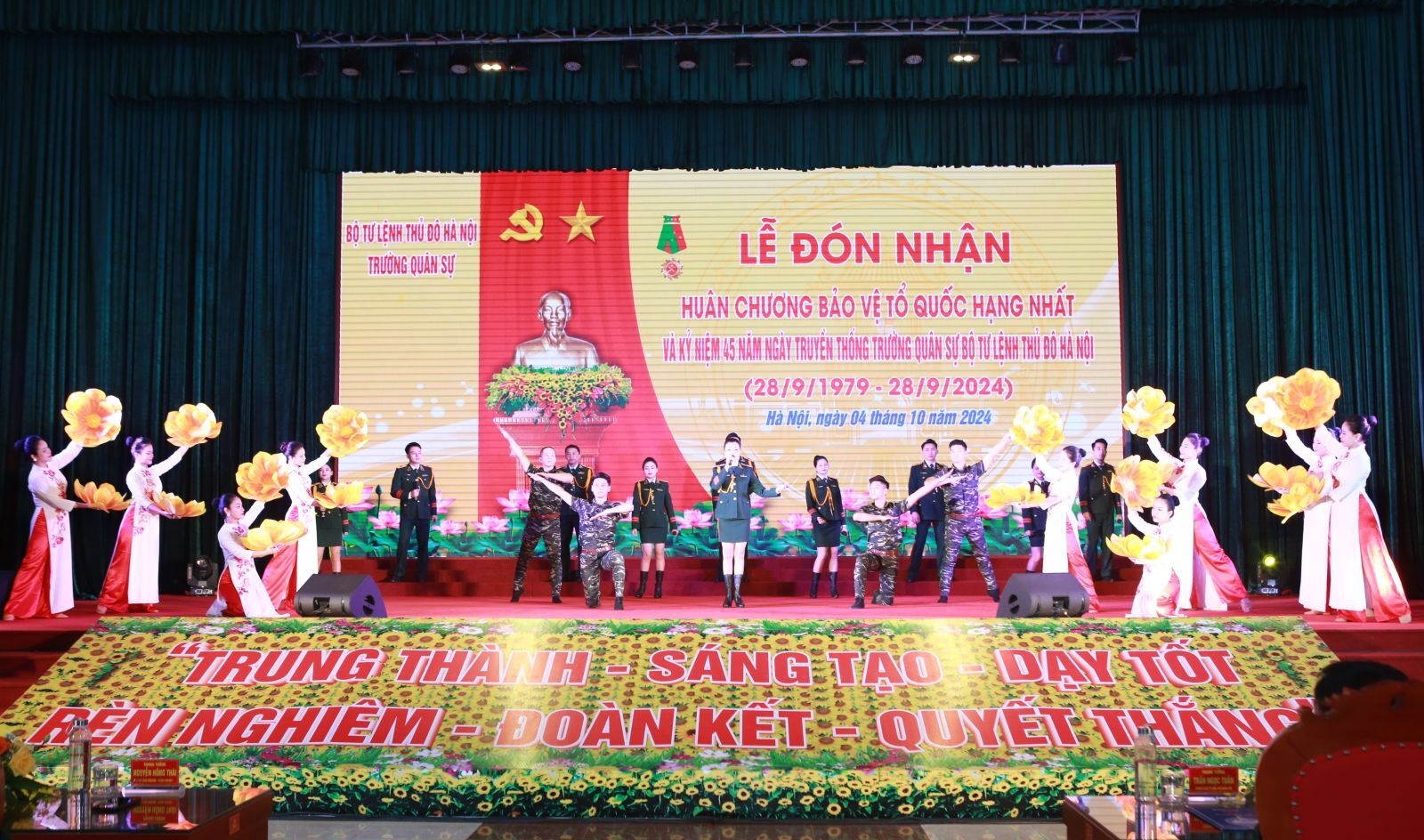 Trường Quân sự Bộ Tư lệnh Thủ đô Hà Nội: 45 năm phát triển, trưởng thành và đổi mới