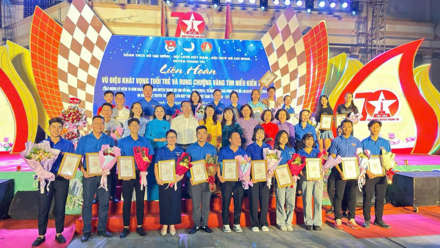 Sôi động Liên hoan “Vũ điệu khát vọng tuổi trẻ” và Cuộc thi “Rung chuông vàng” huyện Thanh Trì năm 2024