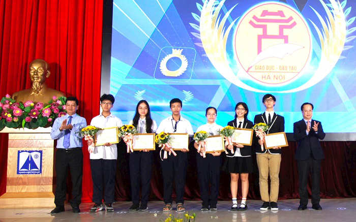 Hà Nội chuẩn bị đội tuyển xuất sắc tham dự Olympic Khoa học trẻ quốc tế