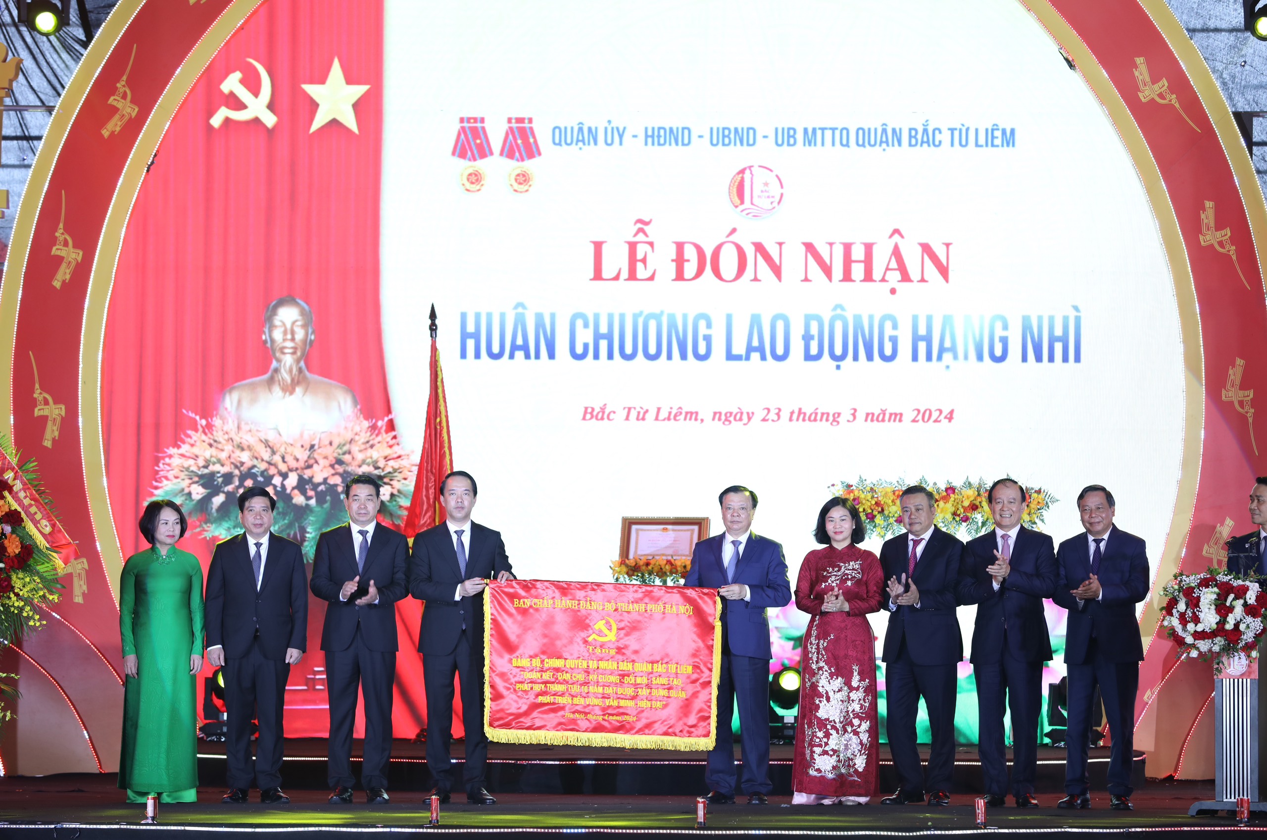 Phát huy thành tựu 10 năm, xây dựng quận Bắc Từ Liêm văn minh, hiện đại