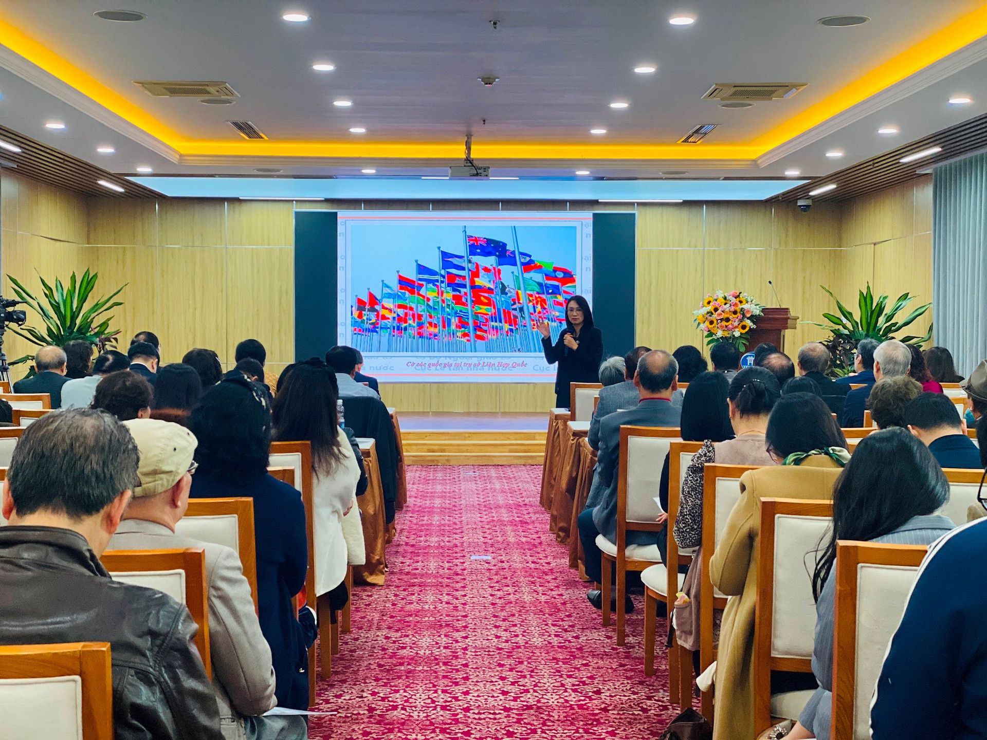 Thành phố Hà Nội tập huấn nghiệp vụ đối ngoại nhân dân
