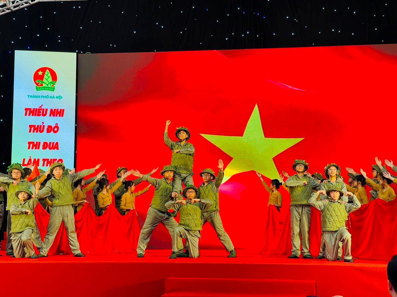 Tưng bừng liên hoan “Chiến sĩ nhỏ Điện Biên”