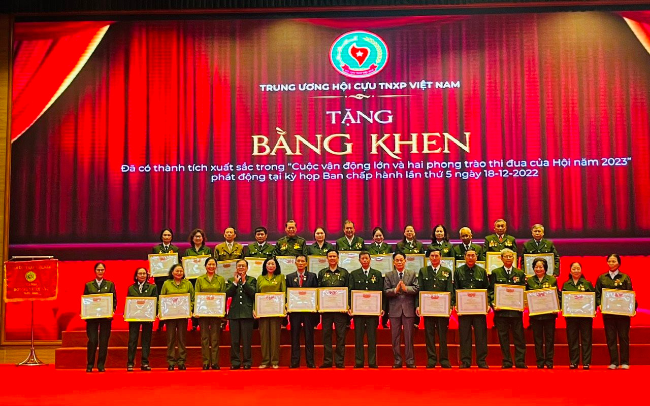 Hà Nội vinh danh 70 cán bộ Hội Cựu thanh niên xung phong