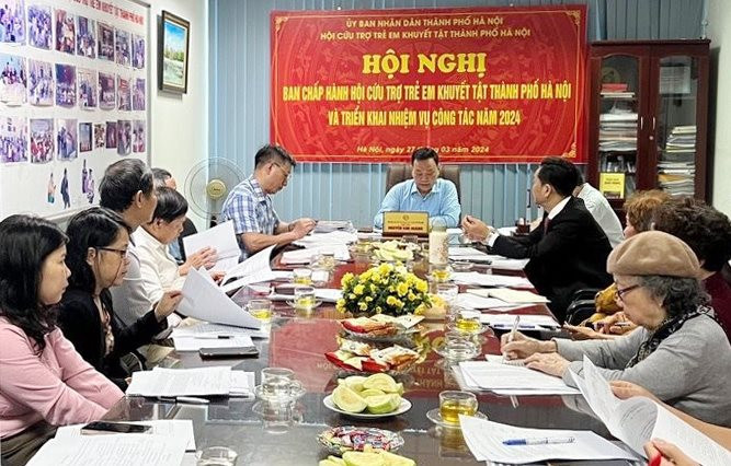Huy động hơn 400 triệu đồng cứu trợ trẻ khuyết tật tại Hà Nội