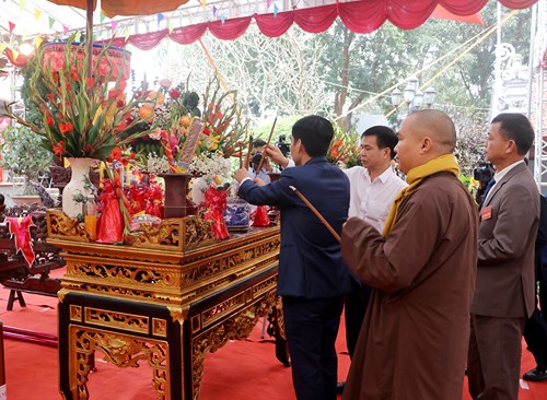 Khai mạc Lễ hội truyền thống cụm di tích Quốc gia đền Măng Sơn, đình Sơn Trung và đình Sơn Đông