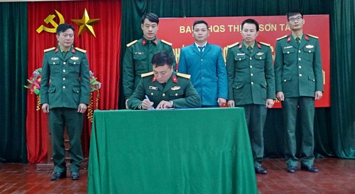 Ban Chỉ huy Quân sự thị xã Sơn Tây phát động đợt thi đua “Mừng Đảng, mừng Xuân, mừng đất nước và Thủ đô đổi mới”