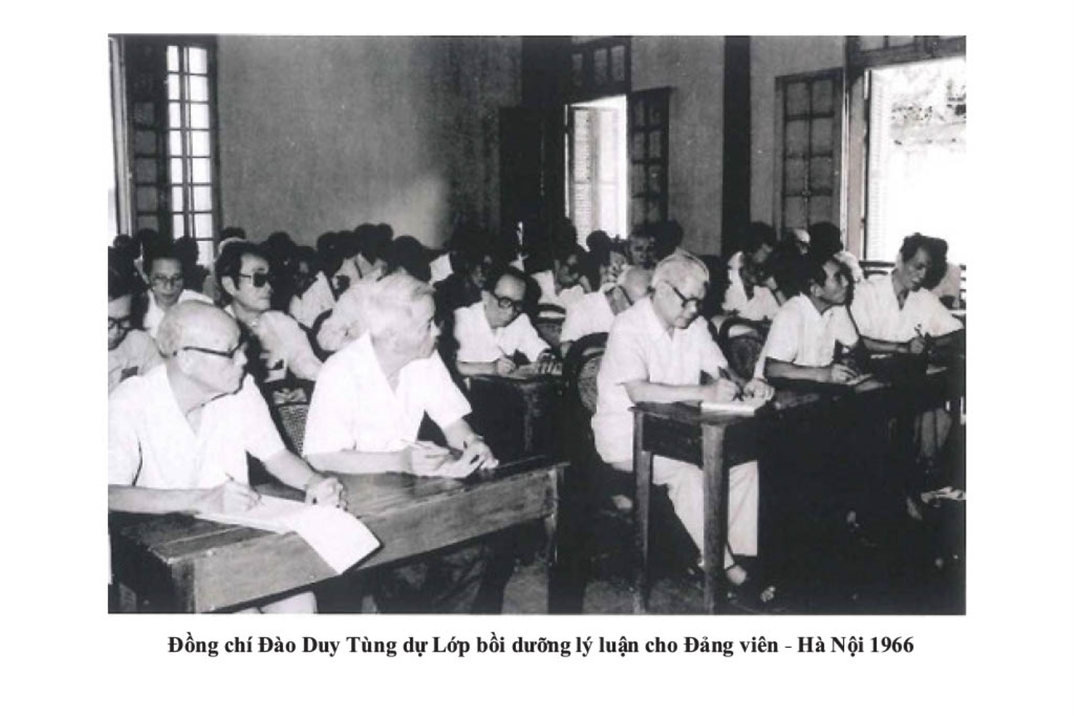 Về tư duy lý luận của đồng chí Đào Duy Tùng trong hoạt động thông tin - báo chí, văn hóa - văn nghệ