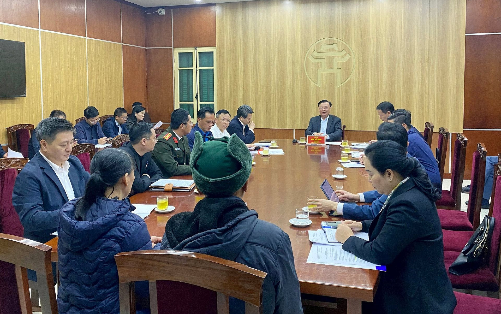 Tăng cường trách nhiệm của người đứng đầu cấp ủy trong việc tiếp dân, đối thoại trực tiếp với dân và xử lý những phản ánh, kiến nghị của dân