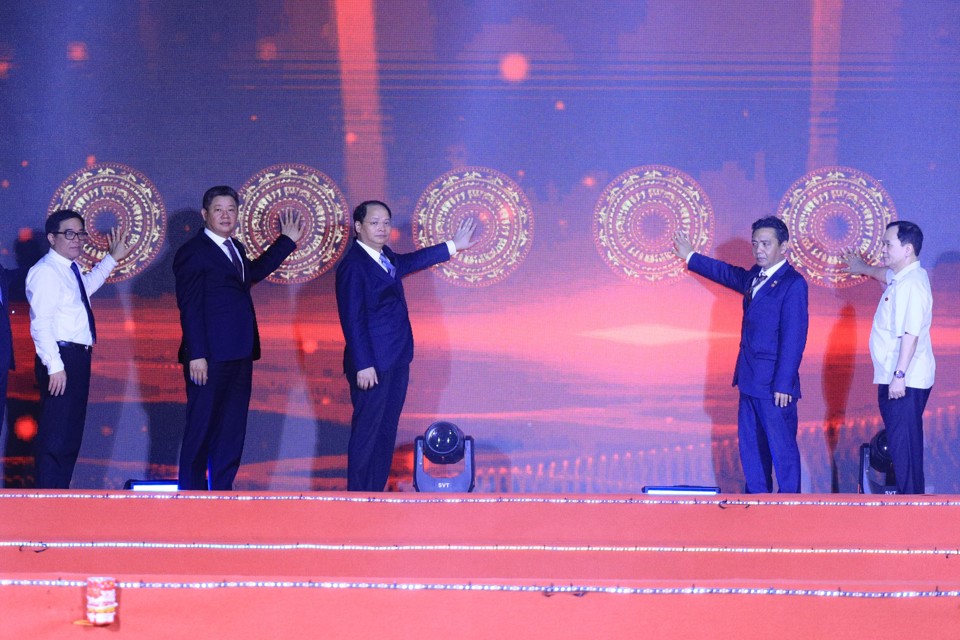 Khai mạc Tuần lễ văn hóa du lịch huyện Quốc Oai 2024 với chủ đề “Quốc Oai - Khơi nguồn di sản”