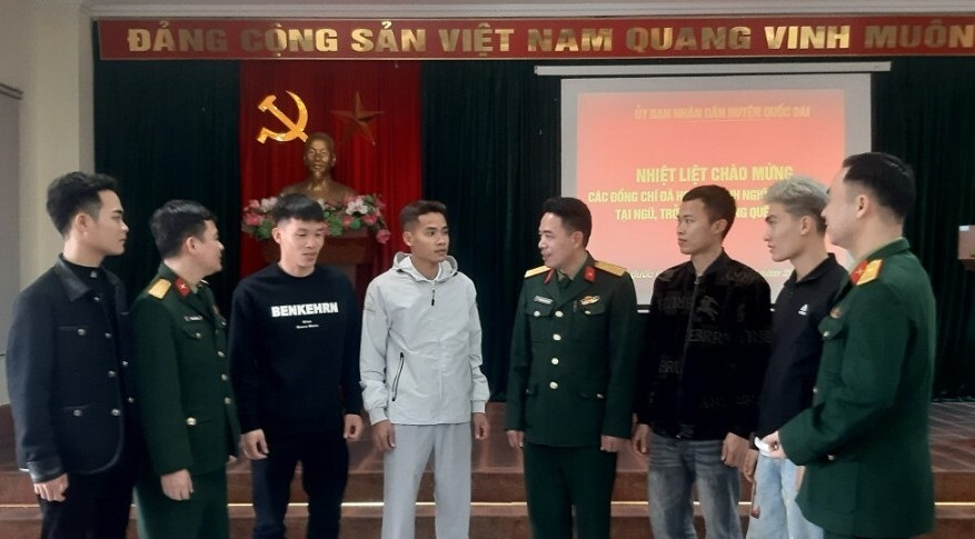 Ban CHQS huyện Quốc Oai giới thiệu việc làm cho quân nhân hoàn thành nghĩa vụ quân sự