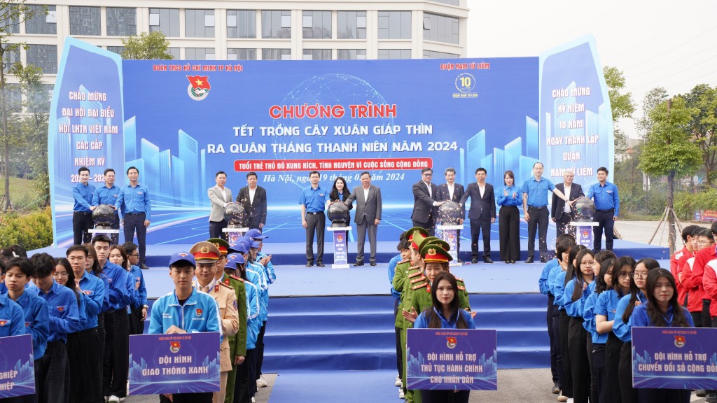 Thành đoàn Hà Nội triển khai 8 đội hình thanh niên xuất quân tình nguyện